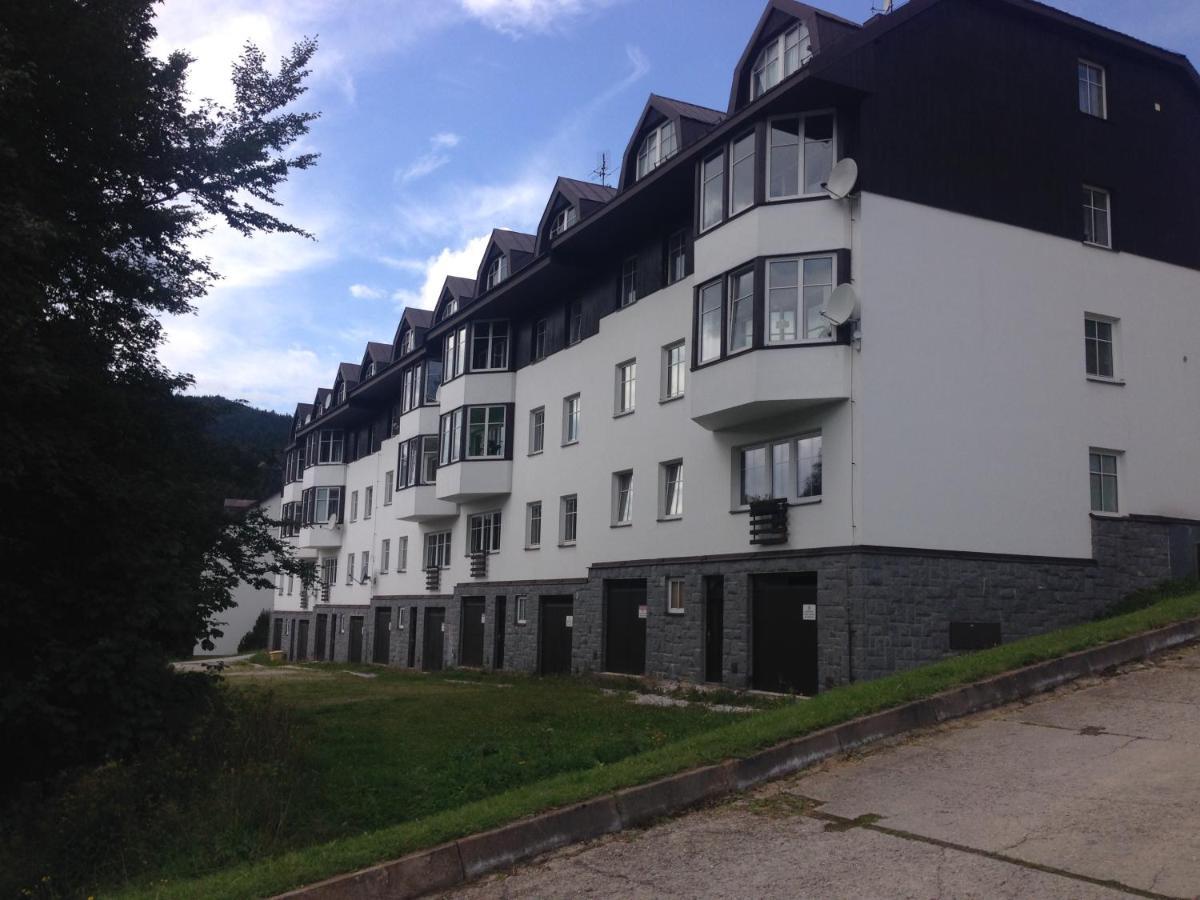 Apartments Monika Špindlerŭv Mlýn Eksteriør bilde
